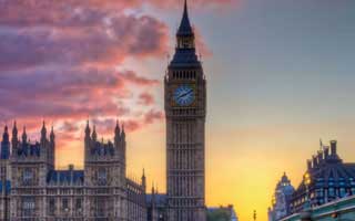 Fintech Innovation: The Real Benefits & Risks, According to the Data